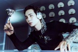 KEY (คีย์) วง SHINee (ชายนี่) ยินดีต้อนรับทุกคนเข้าสู่โลกที่นำโดย 'ไซบอร์ก KEY' ในเพลงใหม่ 'Pleasure Shop' รวบรวมดนตรีแนวเฮาส์ที่หลากหลายไว้ในมินิอัลบั้มชุดที่ 3 ทั้งหมด 6 เพลง